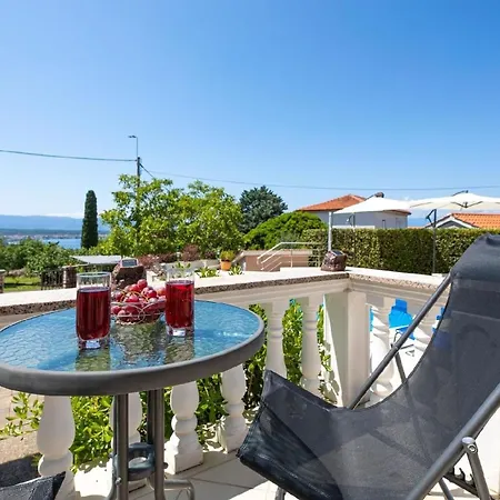 Fuer 6 Personen Ca 74 Qm In Sveti Vid-miholjice, Kvarner Bucht Krk Apartman *